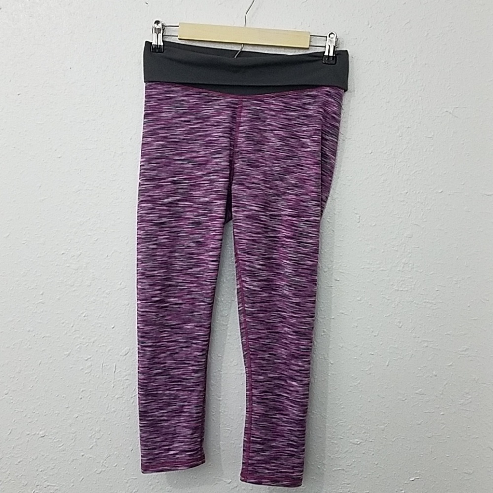 𝅺fabletics small workout pants leggings purple